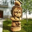 Деревянная скульптура "Ежик на грибке"0