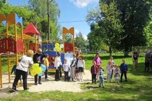 Детская площадка в селе Забужье